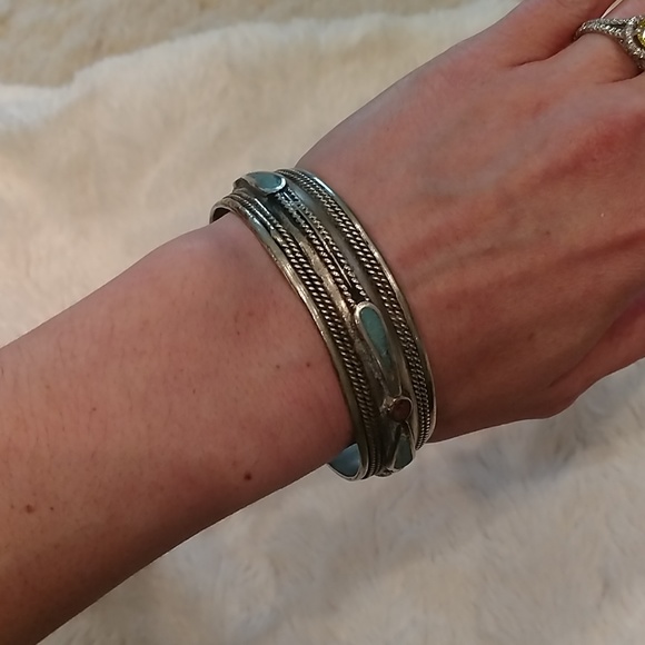 Vintage Turquoise & Coral Sterling Silver Bracelet - Picture 5 of 6